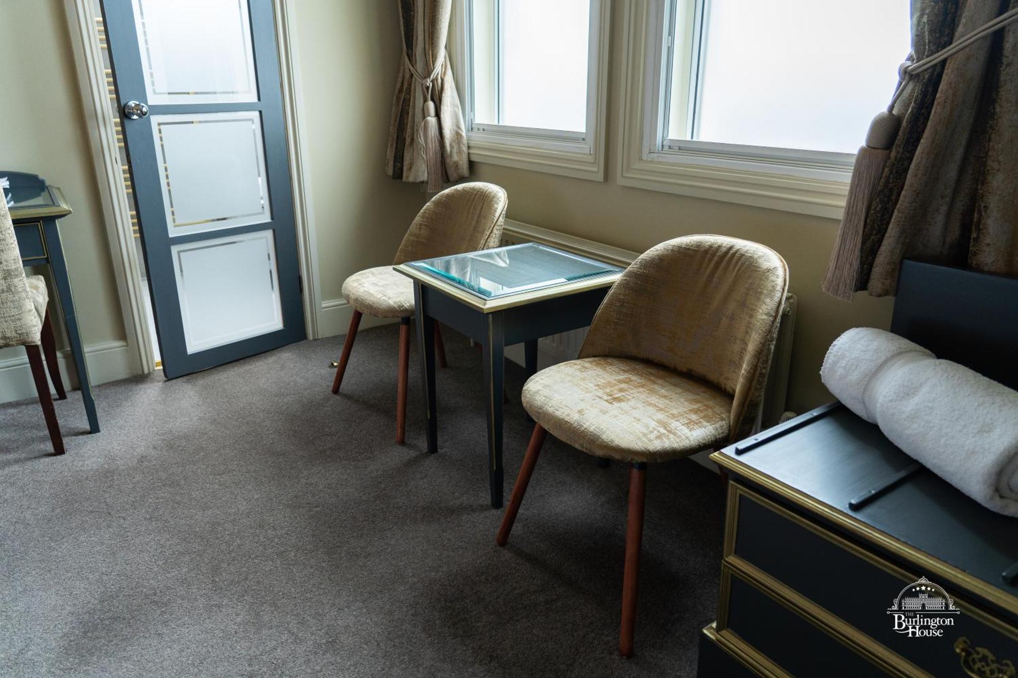 Burlington House Boutique Acomodação com café da manhã Oxford Quarto foto A room at the hotel
